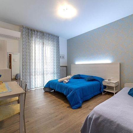 B&B Villa Montreux Ρίμινι Εξωτερικό φωτογραφία