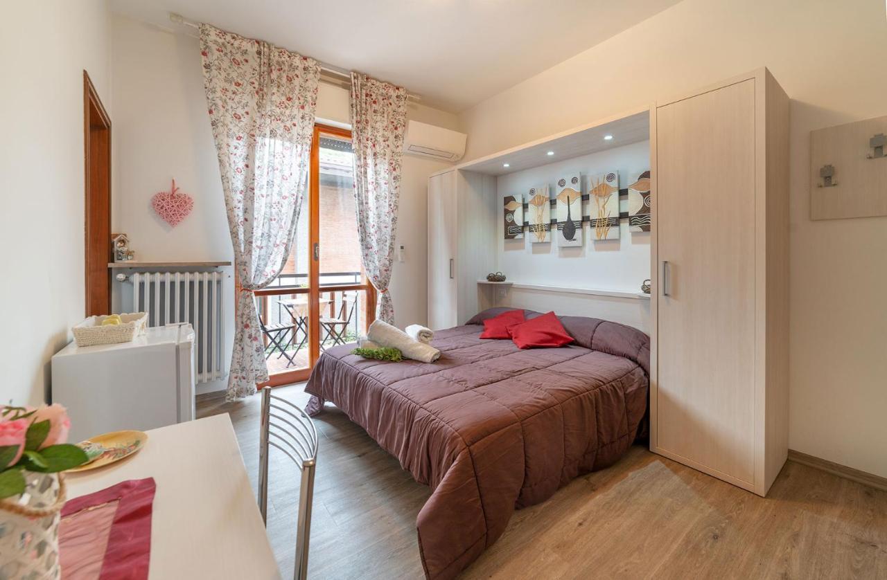 B&B Villa Montreux Ρίμινι Εξωτερικό φωτογραφία